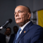 Aparece Manuel Rosales pidiendo renovar el CNE y celebrar elecciones libres con la participación de todos