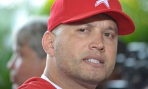 Lo sustituye exgobernador Julio César León Heredia