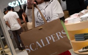 Scalpers reabre en Caracas y apuesta por una experiencia de moda premium