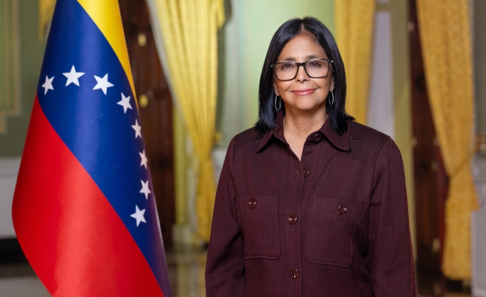 'EEUU va a instalar base militar en Caracas'