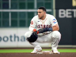 Astros colocan en lista de lesionados a Yainer Díaz