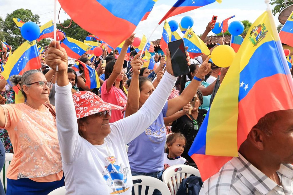 Bolivarenses elevan sus voces en segunda jornada de peregrinación nacional