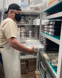 Chocolatería de venezolanos en Madrid sale en la televisión española