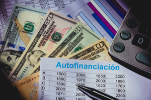 Héctor Andrés Obregón Pérez - Autofinanciación ¡El pilar estratégico para el crecimiento corporativo libre de deudas! - FOTO
