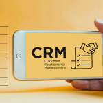 ¡Hablemos de CRM! ¿Cómo este sistema transforma las ventas y fideliza al consumidor moderno?