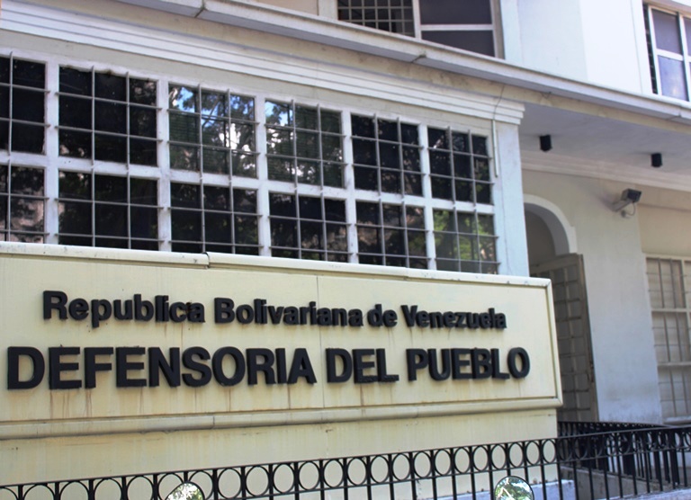 Defensoría del Pueblo despliega comisión en internado judicial de Barinas