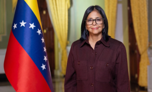 La foto oficial de la presidenta Delcy Rodríguez para líneas de mando de la Fanb