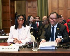 "Los venezolanos aman nuestro proceso de independencia, amamos a nuestros héroes y heroínas de la independencia"