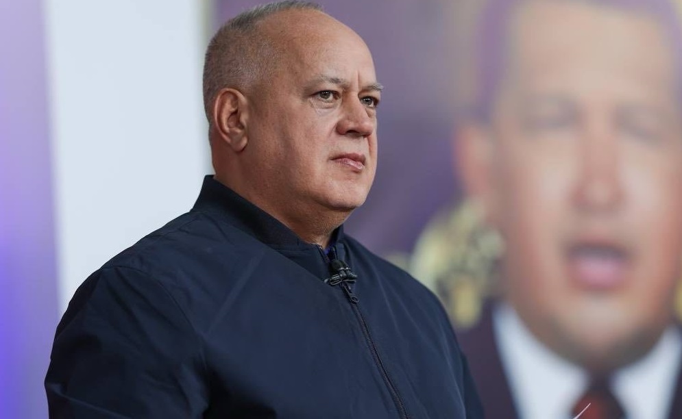 A la oposición le dolió la reanudación de vuelos a EEUU