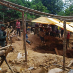 Falleció un hombre tras perder el equilibrio mientras buscaba oro en El Callao