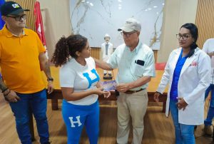 Entregan 11.000 dólares en ayudas a pacientes oncológicos en Yaracuy