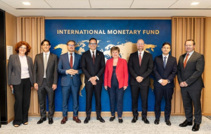 El equipo económico venezolano se reunió con la directiva del Fondo Monetario Internacional