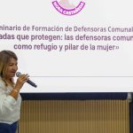 Forman a 400 defensoras comunales para prevenir violencia de género