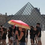 Francia emite alerta amarilla para 18 departamentos por la ola de calor