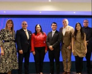 Gobierno y Conindustria afinan estrategias para impulsar las exportaciones