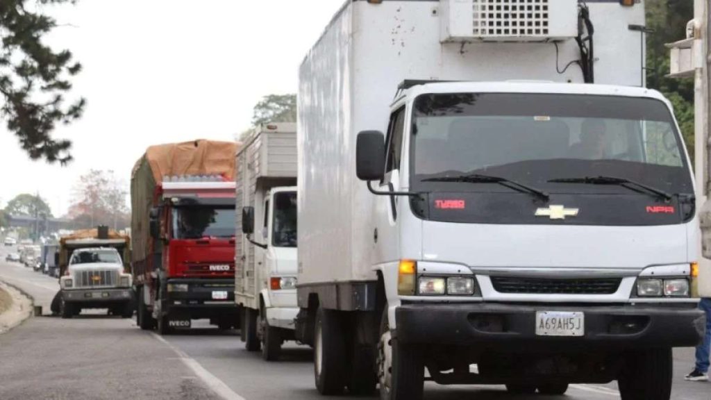 Intt restringe circulación de carga pesada del 1 al 4 de mayo