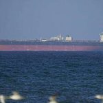 Irán incauta un buque petrolero y señala intento de sabotaje