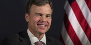 John Barrett destacó reuniones con ExxonMobil y Medtronic para impulsar inversiones en Venezuela