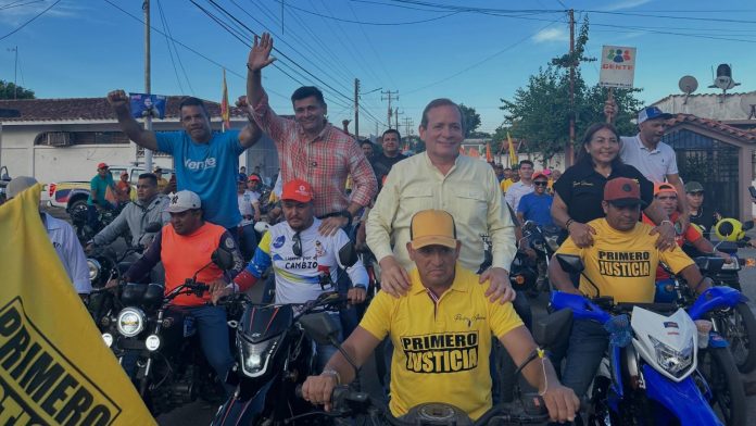 La aclaratoria de Juan Pablo Guanipa tras decirle 'pelucón' a Donald Trump