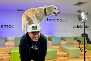 La fórmula de la energía correcta de César Millán para conectar con tu perro: silencio, calma, confianza, amor y alegría