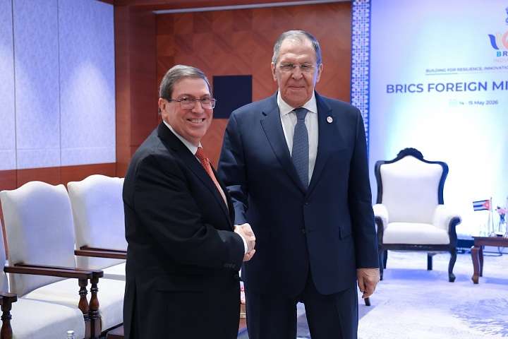 Lavrov: Rusia está dispuesta a ayudar a Cuba ante el bloqueo de EEUU