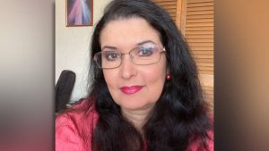 La periodista Mary Pili Hernández le respondió al Gobierno por el simulacro con sobrevuelo de aeronaves de EEUU