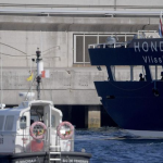 El MV Hondius abandona el puerto de Granadilla y termina «con éxito» el dispositivo