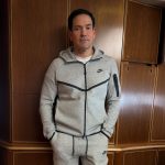 Marco Rubio luce la vestimenta deportiva con la que Nicolás Maduro fue capturado el 3 enero