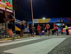 Más de 1000 atletas participaron en la carrera "Bolívar Vuelve" en Mérida