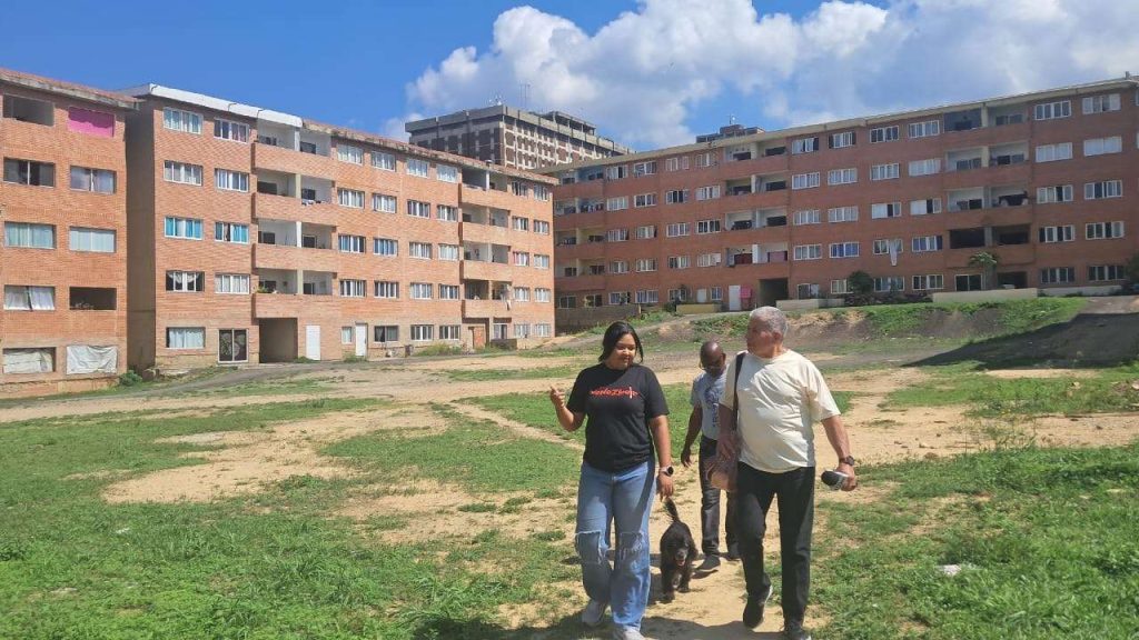 Más de 240 familias de Chacao ya tienen gas directo