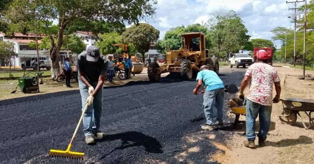 Mejoran vía a la Unerg Zaraza tras petición de la comunidad estudiantil