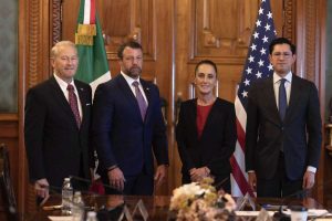 México y EEUU fomentan acercamiento diplomático para cooperación bilateral
