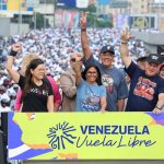 No hay bloqueo que doblegue a una nación