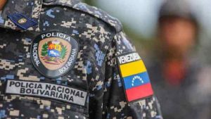Mujer permitió que abusaran de su hija de 11 años a cambio de dinero