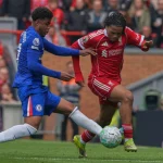 abucheos en Anfield el Liverpool empata ante el Chelsea