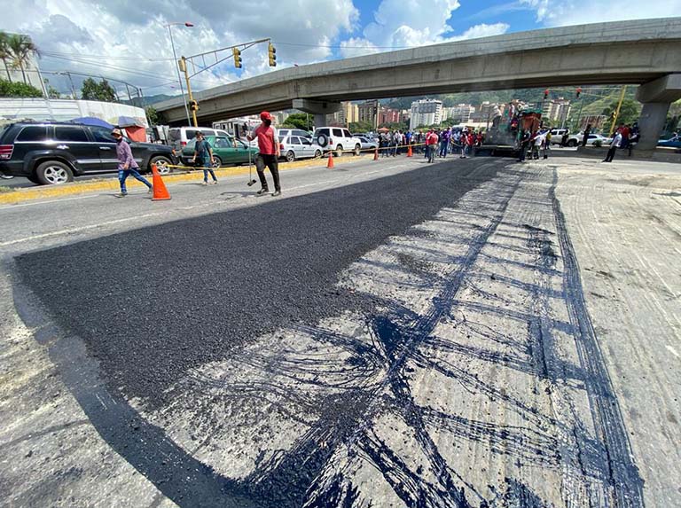 Restringen paso en la carretera hacia El Junquito hasta el viernes 8 de mayo