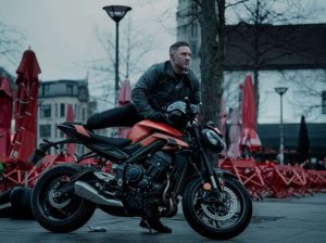 Tom Hardy acaba de ser despedido de una serie tras conflicto