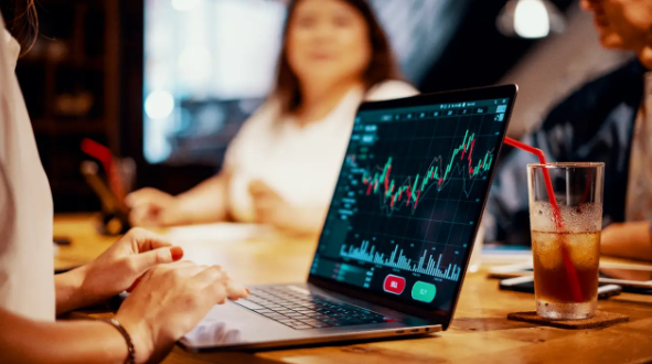 Por qué todo principiante necesita una plataforma de trading de criptomonedas con cuenta demo