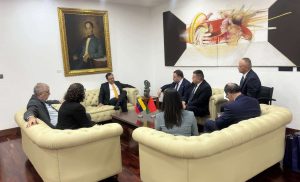 Venezuela y Belarús repasan prioridades de la agenda común
