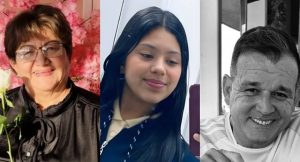 Una señora mayor, una adolescente y un dirigente