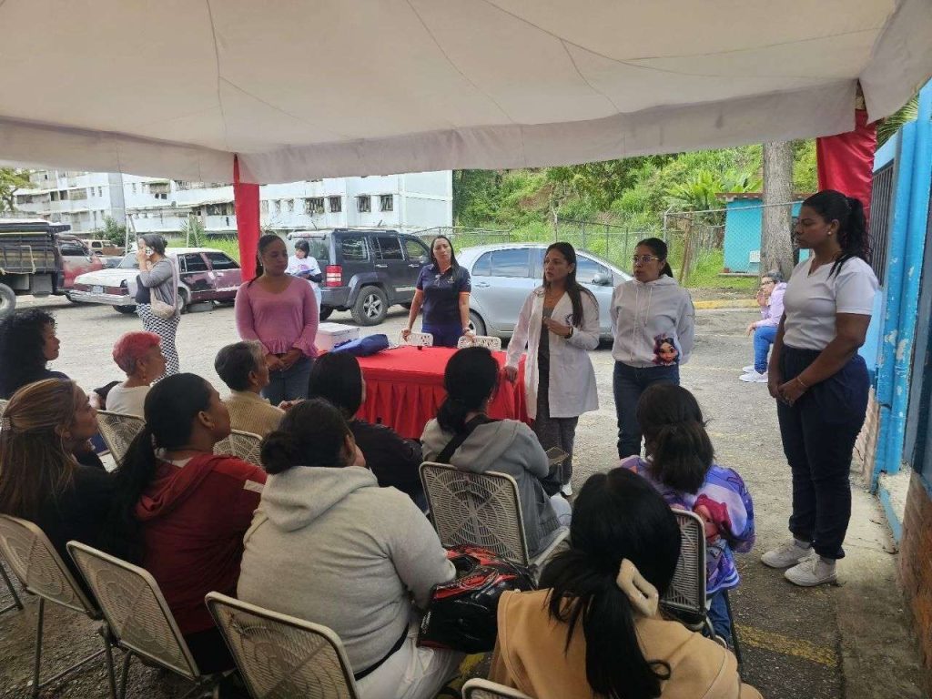 Atienden a mujeres de El Paso con jornada social