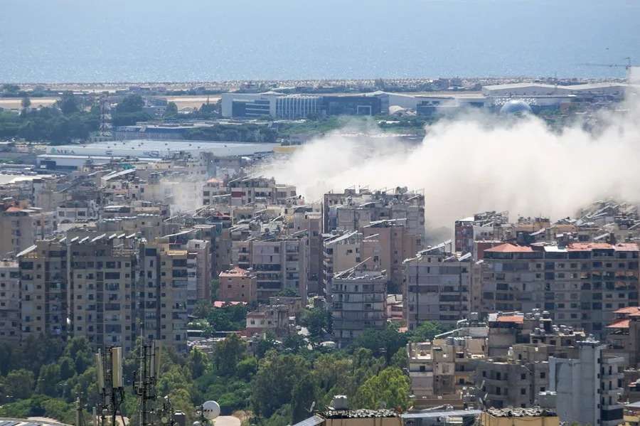 Bombardeo israelí deja dos muertos y cuatro heridos en el sur de Beirut