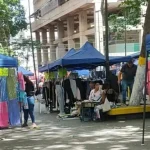 Comerciantes informales de La Hoyada y Catia calculan el dólar hasta en 1.050 bolívares