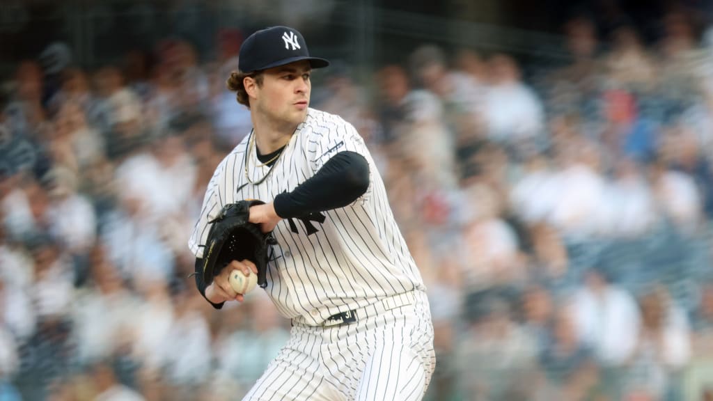 Cam Schlittler estableció marca personal al propinar 13 ponches a los Rojos de Cincinnati