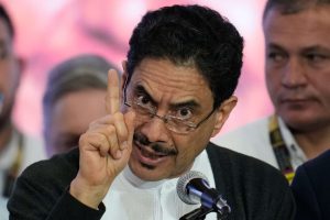 Cepeda reconoce los resultados de la primera vuelta de las elecciones