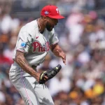 Cristopher Sánchez acaricia el récord de Hershiser