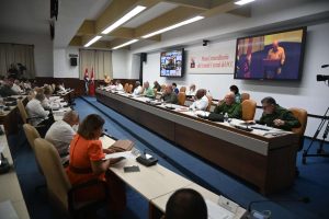 Comité Central del PCC de Cuba propone transformaciones económicas y sociales