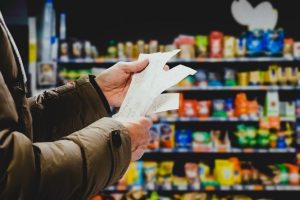 Héctor Andrés Obregón Pérez - Controles de precios; Cuál es su impacto real en la estabilidad de los bienes de consumo - FOTO