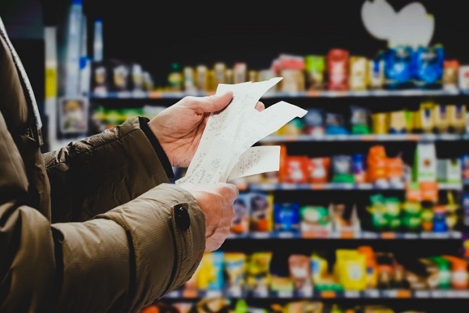 Héctor Andrés Obregón Pérez - Controles de precios; Cuál es su impacto real en la estabilidad de los bienes de consumo - FOTO