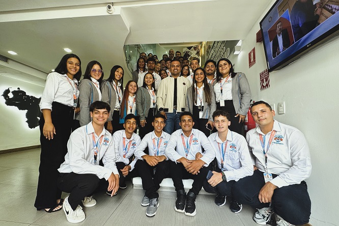Jorge Silva - Instituto Universitario JHS consolida modelo educativo mediante metodología ‘Aprender Haciendo’ - FOTO